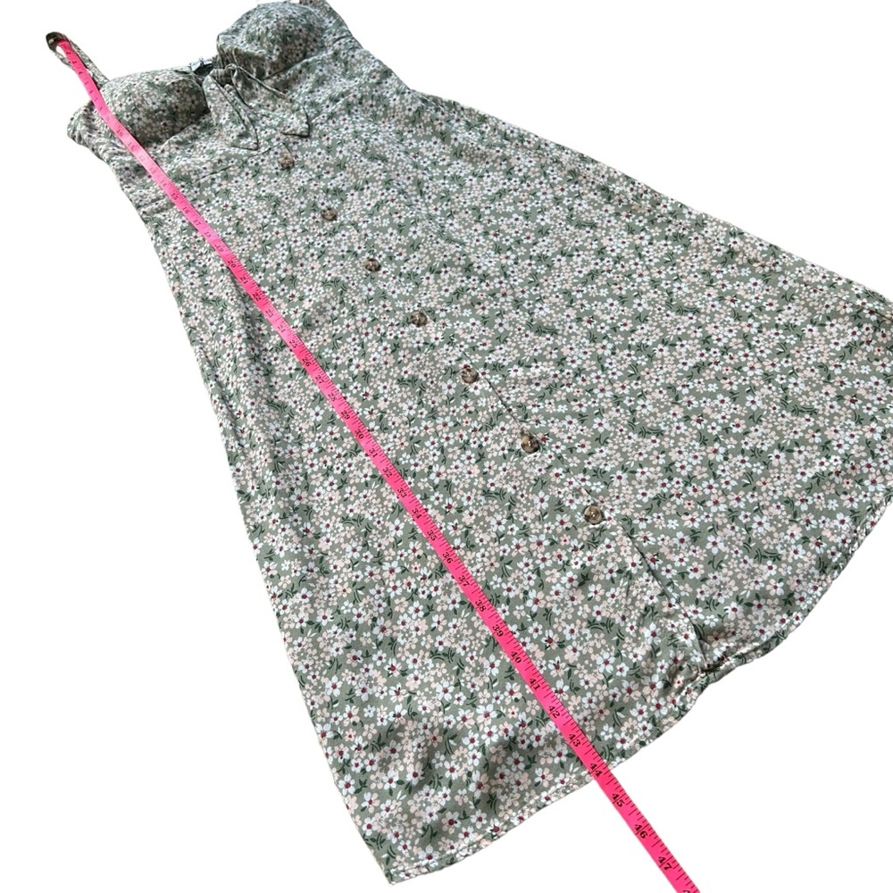 Cottagecore milkmaid sage green floral print tie in front midi flowy dress - Picture 2 of 6